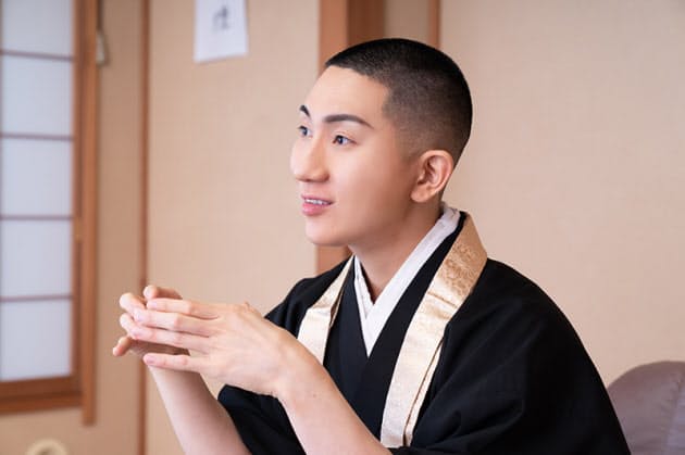 僧侶の西村宏堂さんに聞いてみた 友達と縁を切るのは悪いこと Lgbtqの僧侶に聞いた Nikkei Style 僧侶の西村宏堂さんに聞いてみた 友達と縁を切るのは悪いこと Lgbtqの僧侶に聞いた Nikkei Style