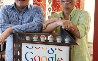 グーグルの山本裕介プロダクトマーケティングマネージャー（左）と中村全信ブランドソリューションエキスパート