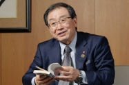 住友化学会長 十倉雅和氏