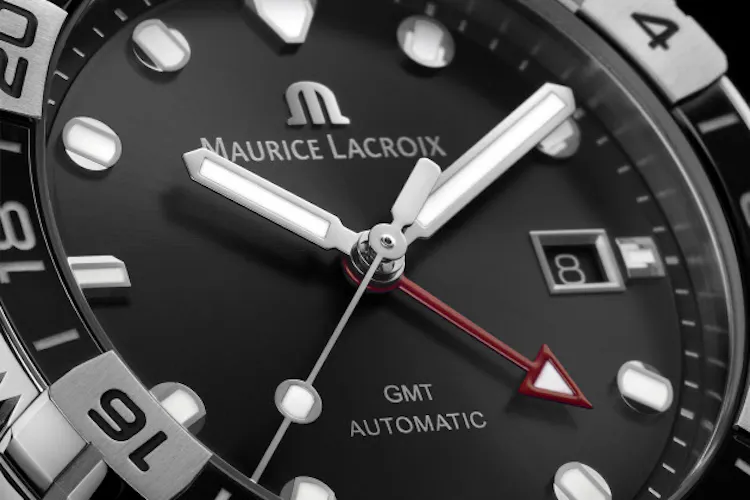 スーツで映える洒落感 ラグジュアリースポーツ時計8選 Nikkei Style スーツで映える洒落感 ラグジュアリースポーツ時計8選 Nikkei Style