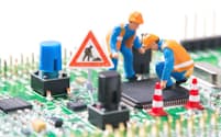 起動しないパソコンの復旧作業は大工事になる(写真はイメージ=PIXTA)