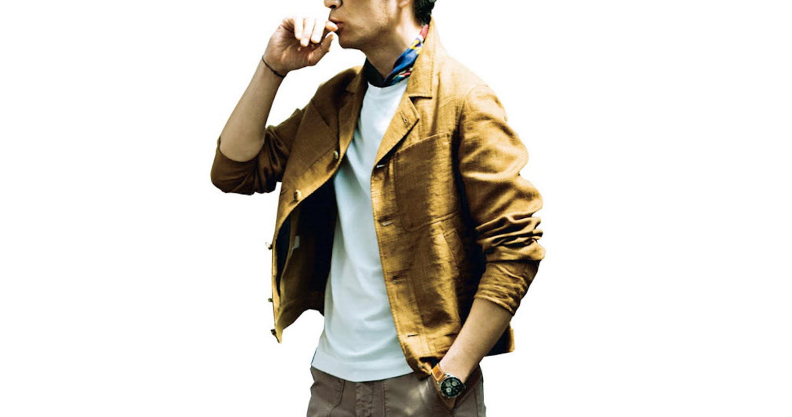 休日カジュアルの基本 シャツは長袖 腕まくりが粋 Nikkei Style 休日カジュアルの基本 シャツは長袖 腕まくりが粋 Nikkei Style