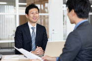 面接で語るべきは、自分独自の工夫と成果の相関(写真はイメージ) =PIXTA