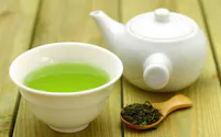 緑茶をたくさん飲む習慣が、脳卒中後の死亡リスク減少に関係していることが明らかになりました。(写真=123RF)