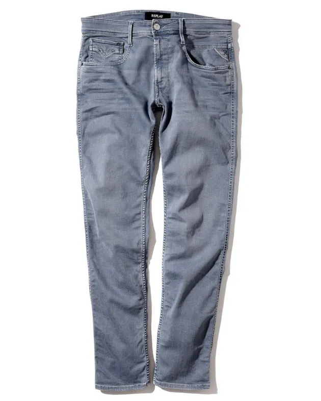 武骨だけどやみつきになるはき心地 男前デニム4選 Nikkei Style 武骨だけどやみつきになるはき心地 男前デニム4選 Nikkei Style