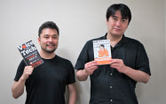 『ボイステック革命』著者緒方憲太郎氏(左)と「オールナイトニッポン0(ZERO)」でパーソナリティーを務める佐久間宣行氏