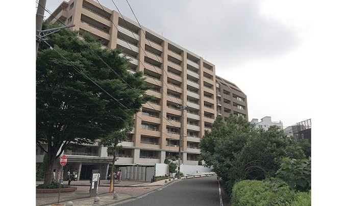 横浜 三ツ沢の傾斜マンション 応急工事へ協議 日本経済新聞