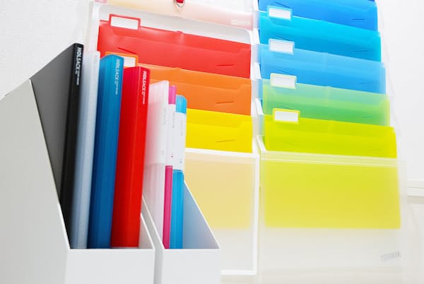 壁掛けタイプや収納力が高いものなど多彩なファイル 壁掛けタイプや収納力が高いものなど多彩なファイル