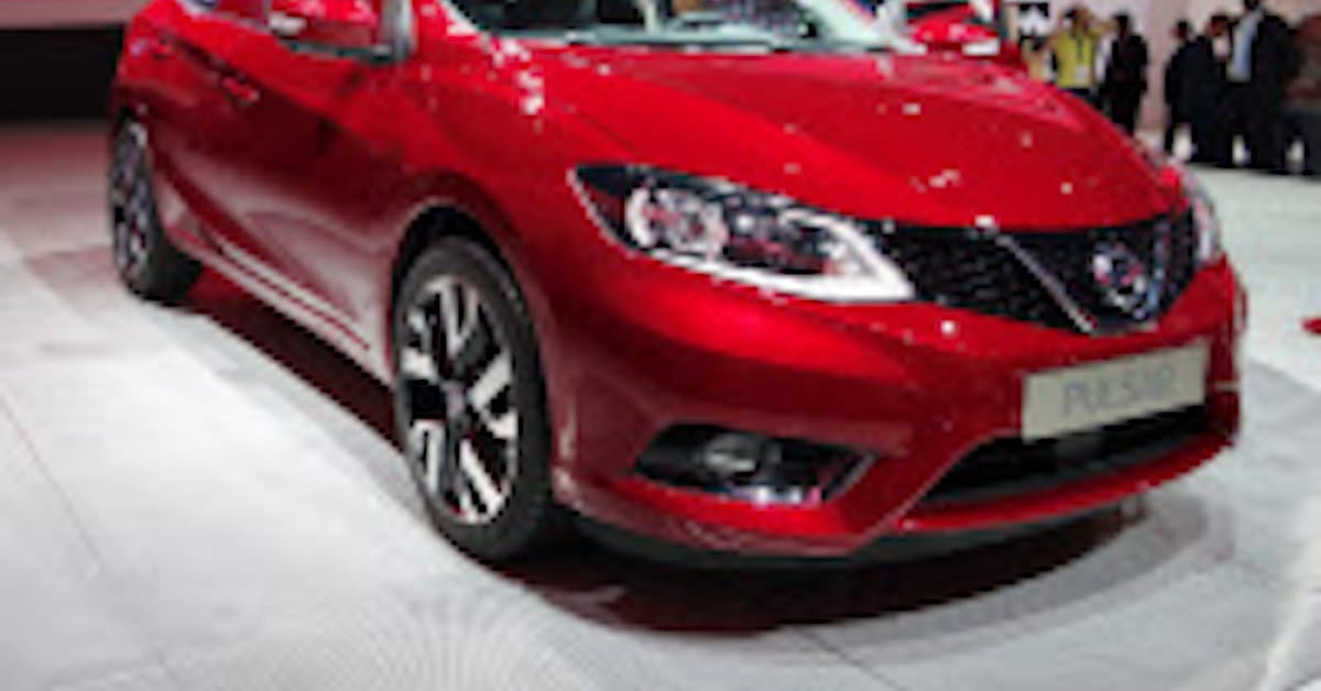 日産が5ドアハッチバックの新型pulsar発表 日本経済新聞