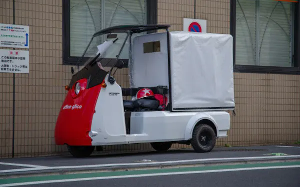 グリコ・アスクル 他社製品売るワケ