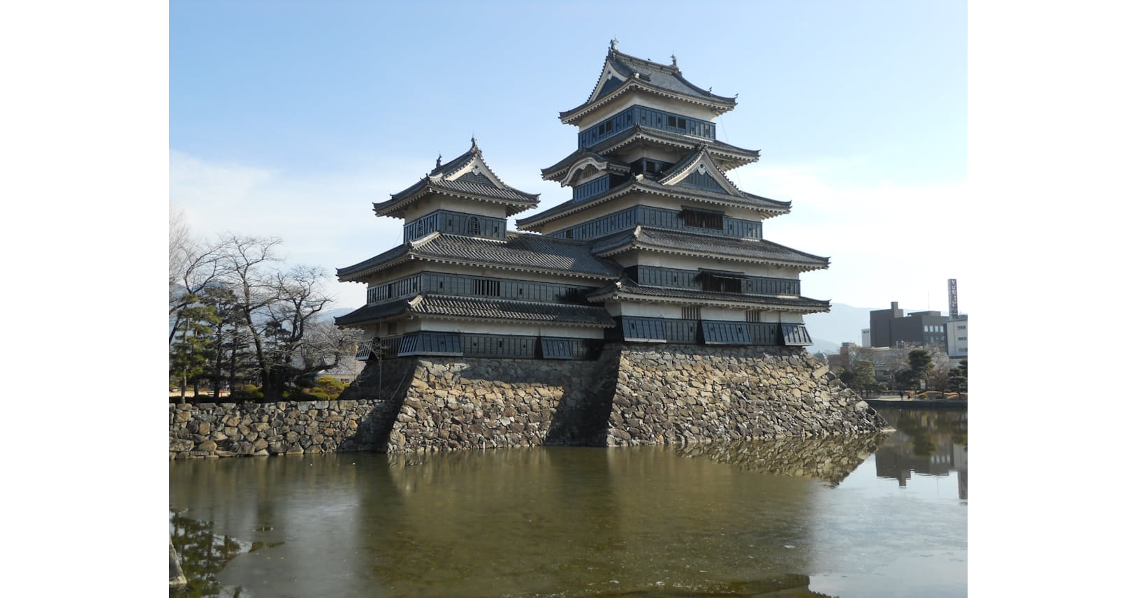 見る と 見られる を統合した国宝 松本城 日本遺産巡礼 Nikkei Style 見る と 見られる を統合した国宝 松本城 日本遺産巡礼 Nikkei Style