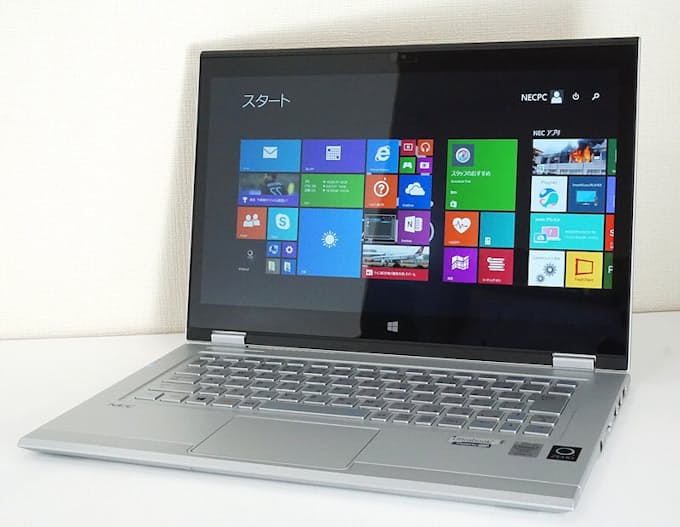 丸ごとレビュー 13型で世界最軽量 タブレットにもなるノートpc 日本経済新聞