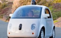 グーグルが有力部品メーカーの協力を得て試作した自動運転車のプロトタイプ（グーグル提供）