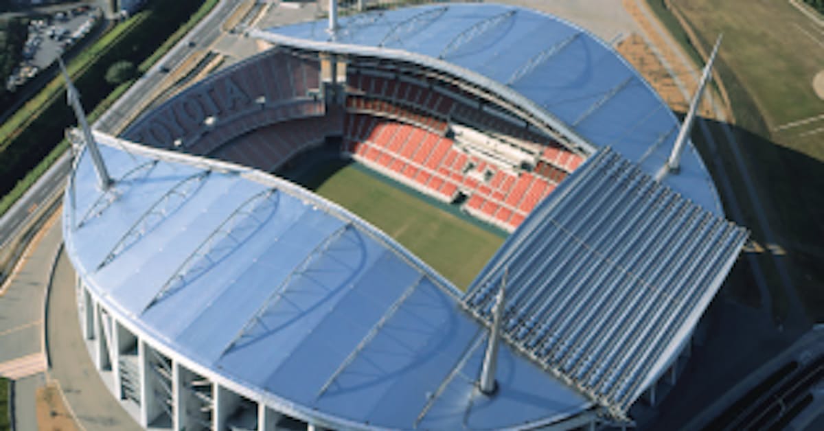 トラブル相次ぐ開閉屋根 夢の空間 が負の遺産に 日本経済新聞