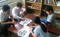 藤川教授が担当する「西千葉子ども起業塾」の様子。子どもたちと一緒に仕事をするのは、千葉市に実際にある会社で働く社会人だ