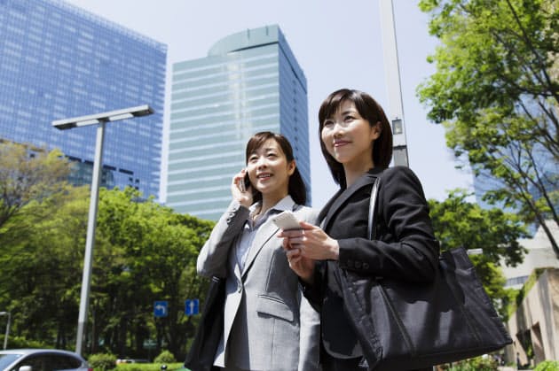 40代主婦の再就職市場が盛り上がっている理由 Nikkei Style 40代主婦の再就職市場が盛り上がっている理由 Nikkei Style