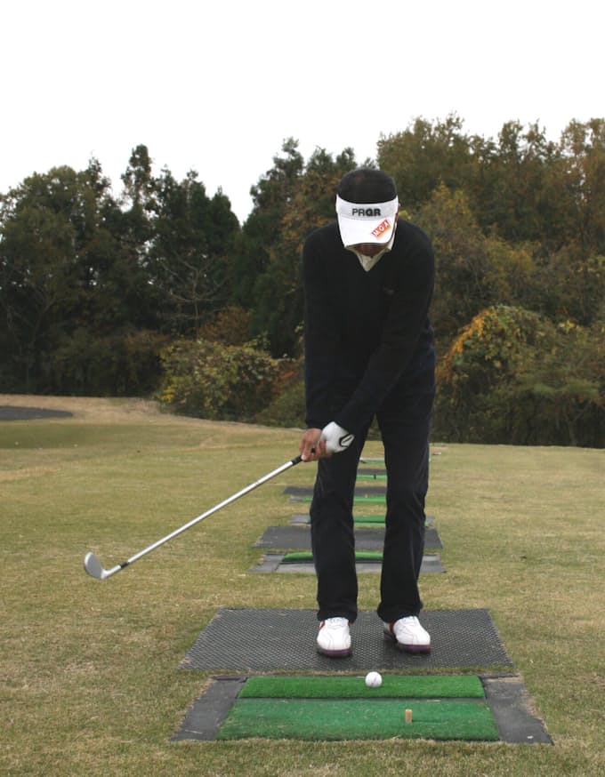 ダウンブローがマスターできる12のドリル 下 日本経済新聞