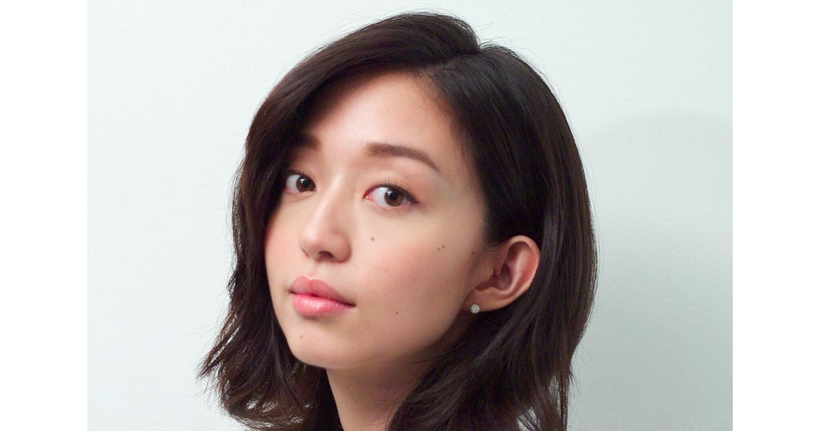 なぜ女性名に植物系が人気 葵 はな 時代が到来 編集委員 小 エンタメ Nikkei Style