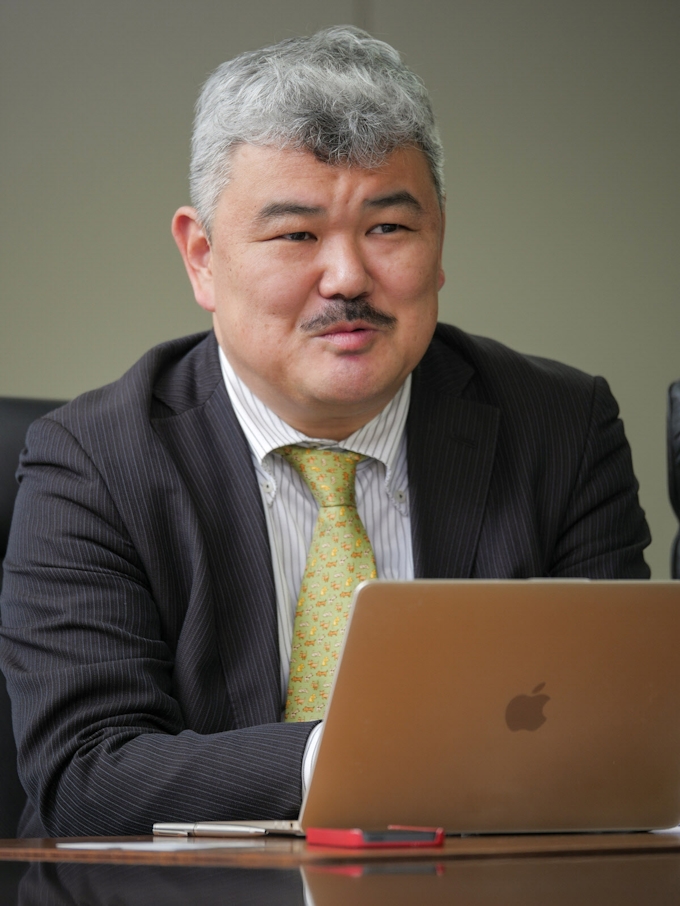 ガチャはもう古い ポケモンgoのゆるい課金 日本経済新聞