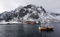 ノルウェー沖で、奇妙なクレーターが発見された。（PHOTOGRAPH BY FREDRIK NAUMANN, PANOS）