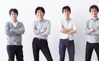 図4　ソニーの新規事業創出プログラムで選ばれた若手技術者たち。入社3年目の若手技術者たちが集まり、さまざまな電化製品を1台で制御できる電子ペーパー学習リモコン「HUIS（ハウス）」を開発した
