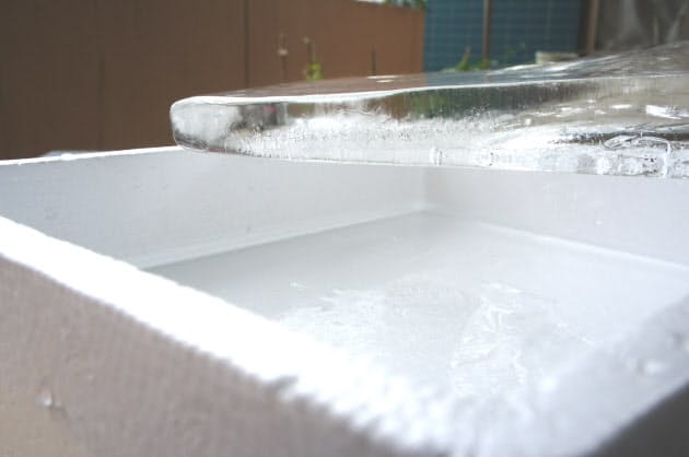 天然氷 全国でわずか5軒 シロップは下 が東京流 かき氷にも千年の歴史 Nikkei Style 天然氷 全国でわずか5軒 シロップは下 が東京流 かき氷にも千年の歴史 Nikkei Style