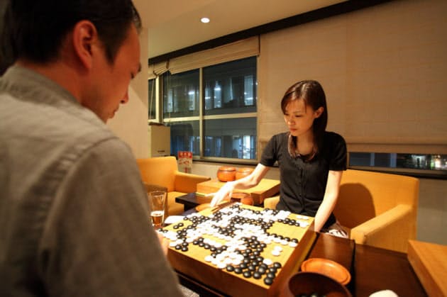 頭の中からキレイを作る 囲碁ガール 急増中 Nikkei Style