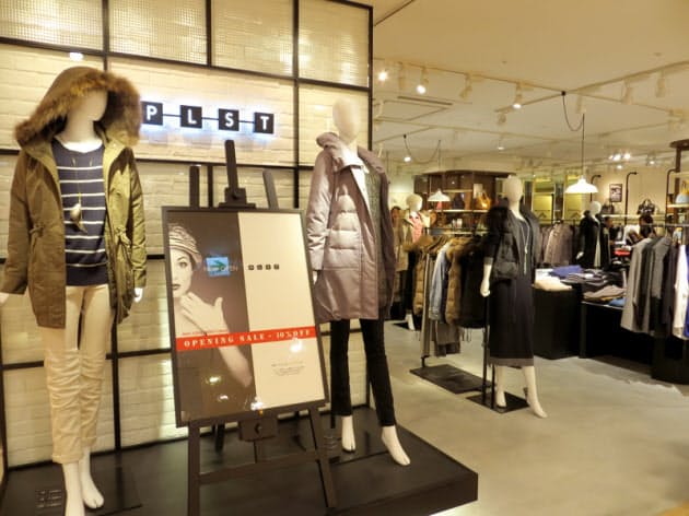 傘下ブランド集積 新業態 マルシェ から見えるユニクロの本気度 フード レストラン Nikkei Style 傘下ブランド集積 新業態 マルシェ から見えるユニクロの本気度 フード レストラン Nikkei Style