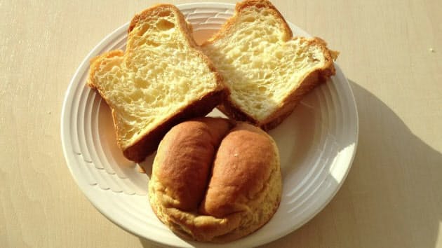 危害要因 は人の手と調理器具 コンビニやスーパーのパンがカビない理由 Nikkei Style 危害要因 は人の手と調理器具 コンビニやスーパーのパンがカビない理由 Nikkei Style