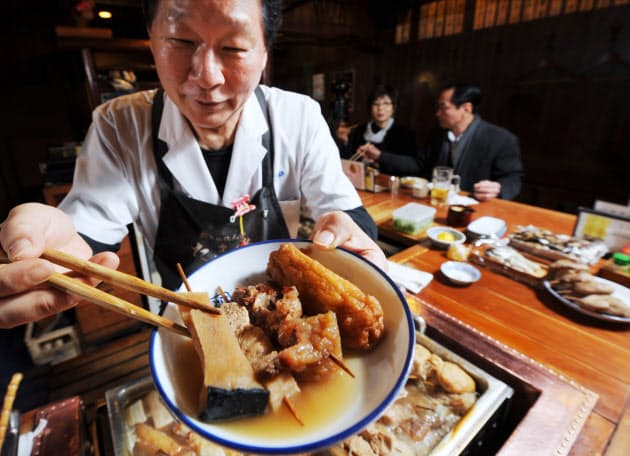 関西ではなぜおでんを 関東煮 と呼ぶのか Nikkei Style