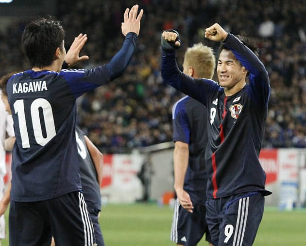 サッカー日本 改めて証明された ベストのワントップ 日経bizgate サッカー日本 改めて証明された ベストのワントップ 日経bizgate