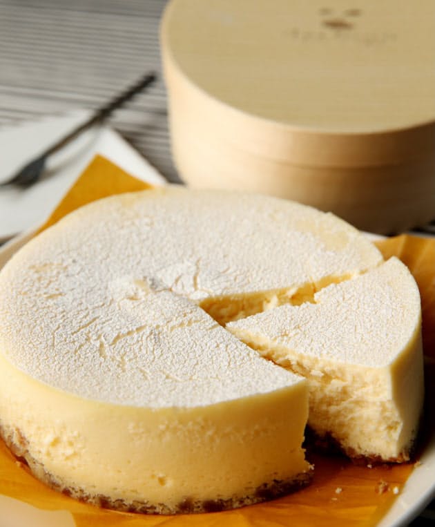 ワインのお供にも 大人の味 お取り寄せチーズケーキ Woman Smart Nikkei Style