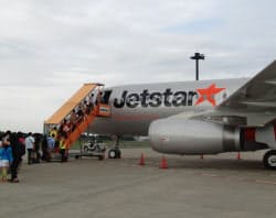 料金の変化大きい格安航空 最安値で乗るコツ 日経bizgate