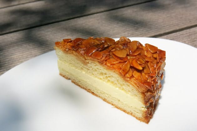 味も雰囲気も抜群 京都で見つけたドイツ菓子 日経bizgate