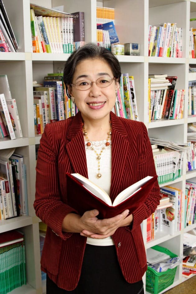 デフレは続く 投資はまだ早い 荻原博子 日経bizgate デフレは続く 投資はまだ早い 荻原博子 日経bizgate