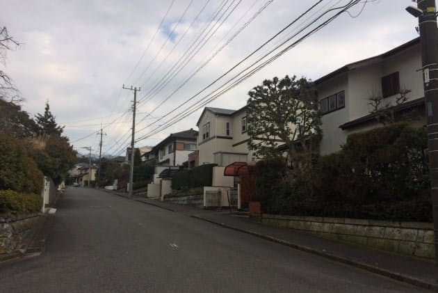 憧れの郊外 迫る限界集落 再生 住民だけでは困難 Nikkei Style