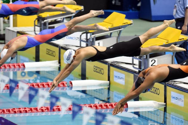 五輪競泳水着 50年の進化 飽くなき抵抗との戦い Nikkei Style