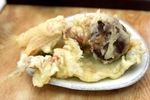 スルメ 水で戻し天ぷら 干魚は海なし会津のごちそう Nikkei Style