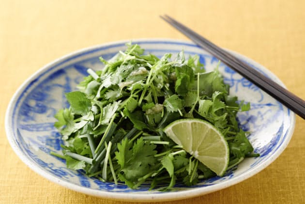 パクチーサラダ Nikkei Style パクチーサラダ Nikkei Style