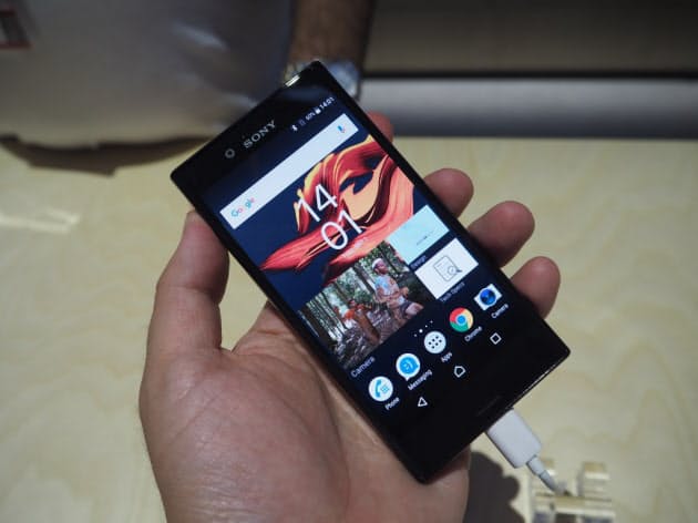 Xperiaの最上位機が登場 スマホ新潮流は 一芸勝負 Nikkei Style Xperiaの最上位機が登場 スマホ新潮流は 一芸勝負 Nikkei Style