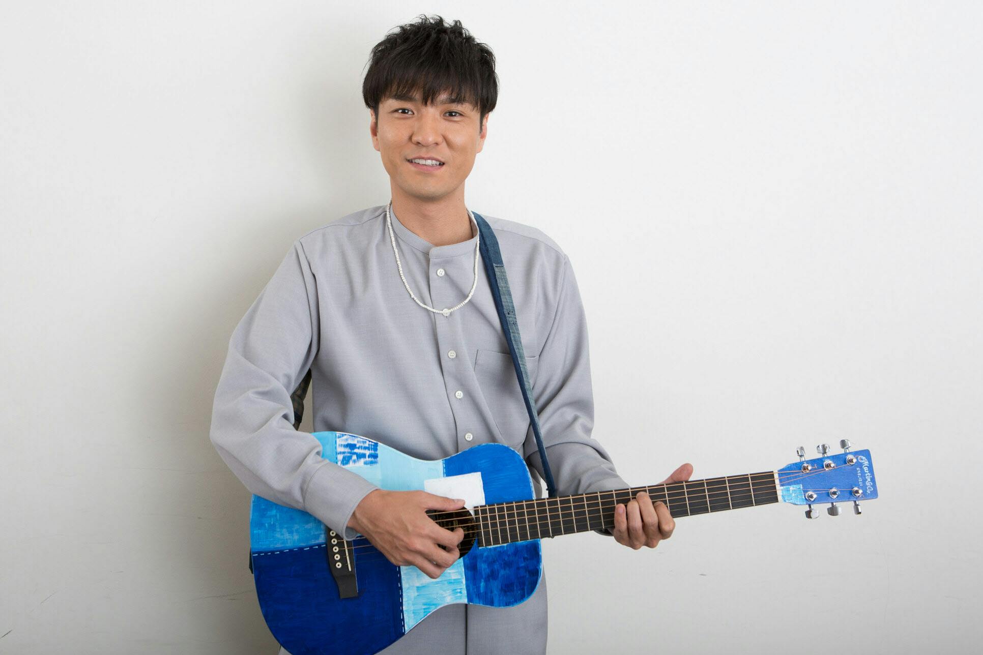 森山直太朗 世界に一つの ギターにもぼろ Mono Trendy Nikkei Style