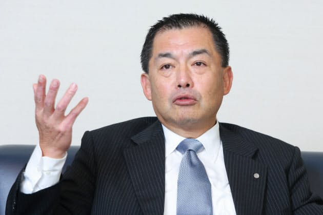 なんだ つぶれた会社じゃないか Jal会長が衝撃受けた 灘高 の天才たち Nikkei Style なんだ つぶれた会社じゃないか Jal会長が衝撃受けた 灘高 の天才たち Nikkei Style