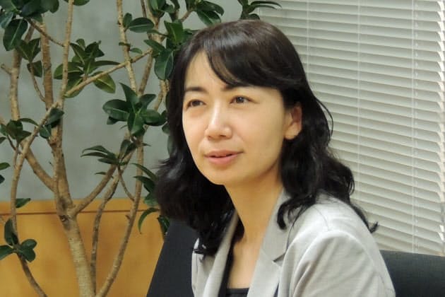転職重ねた女性ジョブホッパー マーケ業界の最前線へ Nikkei Style 転職重ねた女性ジョブホッパー マーケ業界の最前線へ Nikkei Style