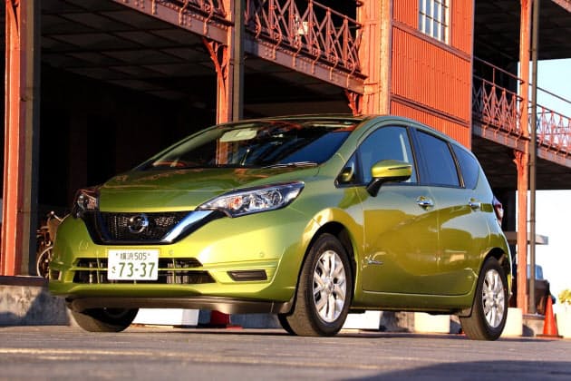 ガソリンで走るev 日産 ノート E Powerで意地 Nikkei Style ガソリンで走るev 日産 ノート E Powerで意地 Nikkei Style