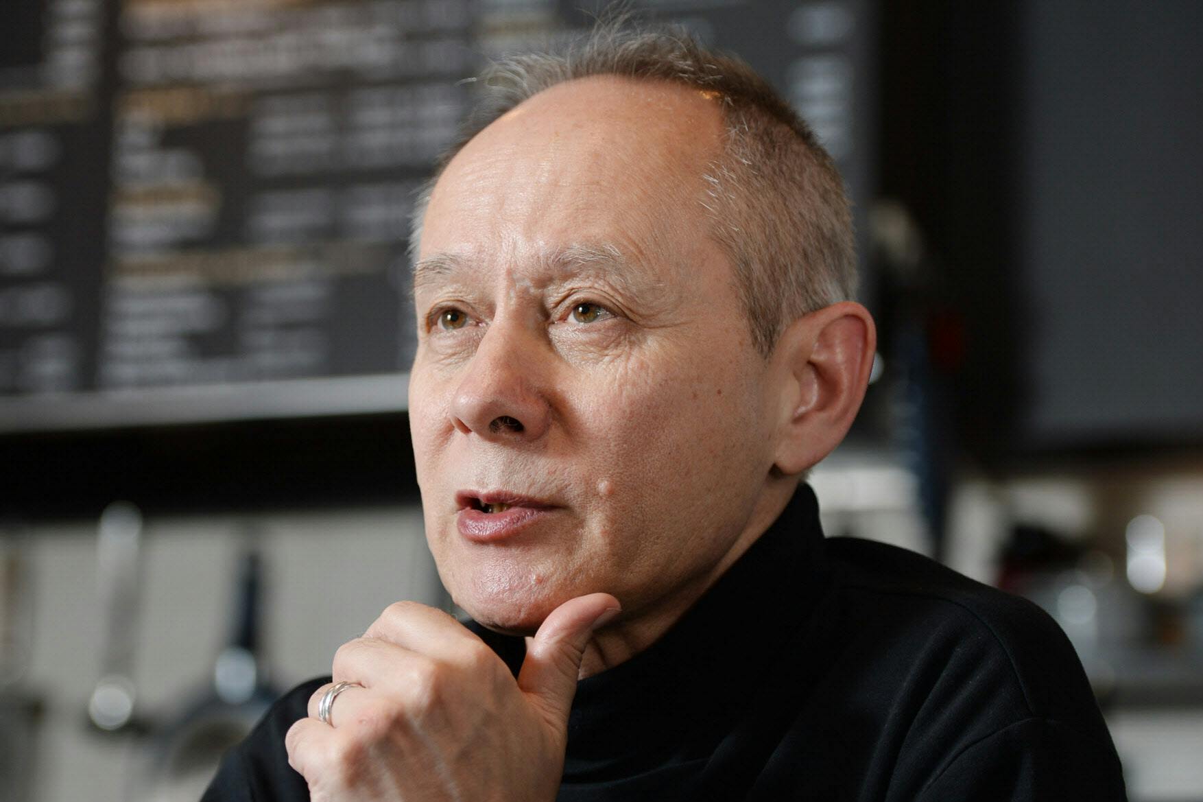 ピーター バラカンさん 認知症の母 苦しさから解放 Nikkei Style ピーター バラカンさん 認知症の母 苦しさから解放 Nikkei Style