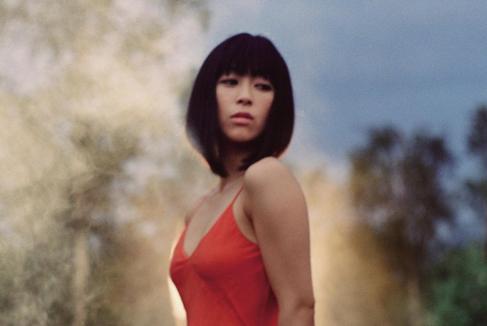 宇多田ヒカル 新アルバムは じらし 戦略で大成功 Nikkei Style 宇多田ヒカル 新アルバムは じらし 戦略で大成功 Nikkei Style