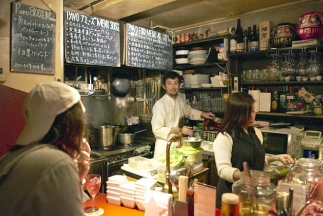 新宿ゴールデン街の歩き方 文豪の孫が受け継ぐ夜文化 グルメクラブ Nikkei Style