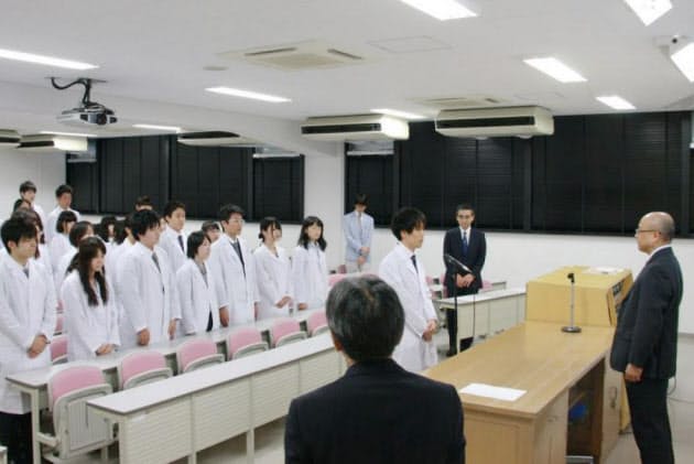 医学部保健学科で選んだ進路 U22 Nikkei Style