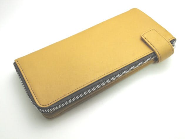 用途別ポケットが充実 柔らか感触の財布 厚さ7ミリ超薄 ミニでもカード14枚 一芸 Nikkei Style
