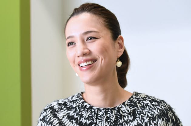 遼河はるひさん 干渉しない両親 自由に道を選べた Nikkei Style 遼河はるひさん 干渉しない両親 自由に道を選べた Nikkei Style